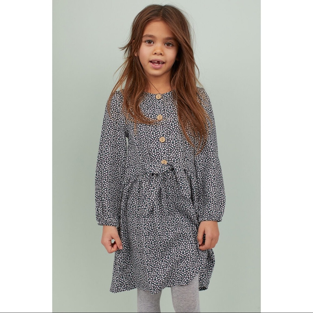 h&m • girl’s floral patterned dress • 3/4T